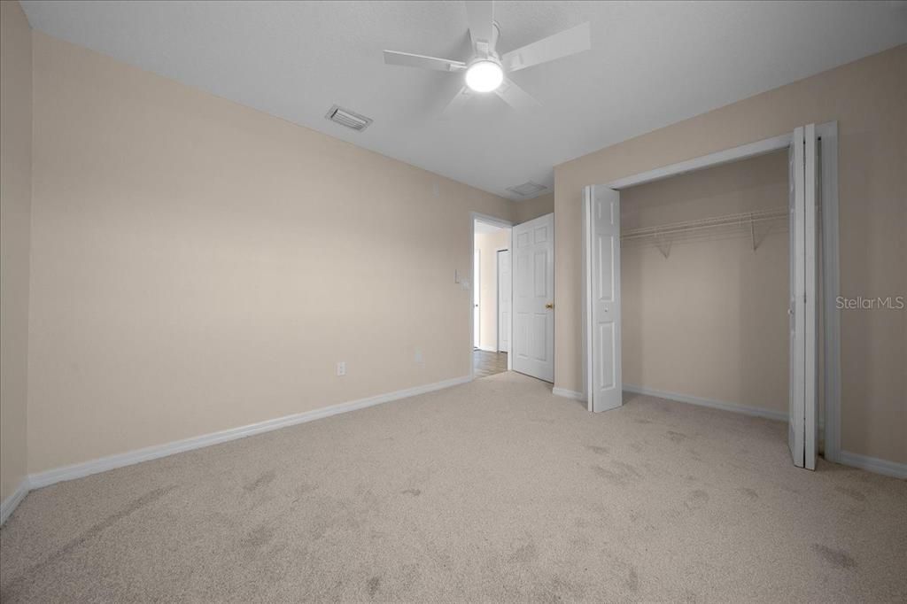 Activo con contrato: $269,990 (3 camas, 2 baños, 1860 Pies cuadrados)