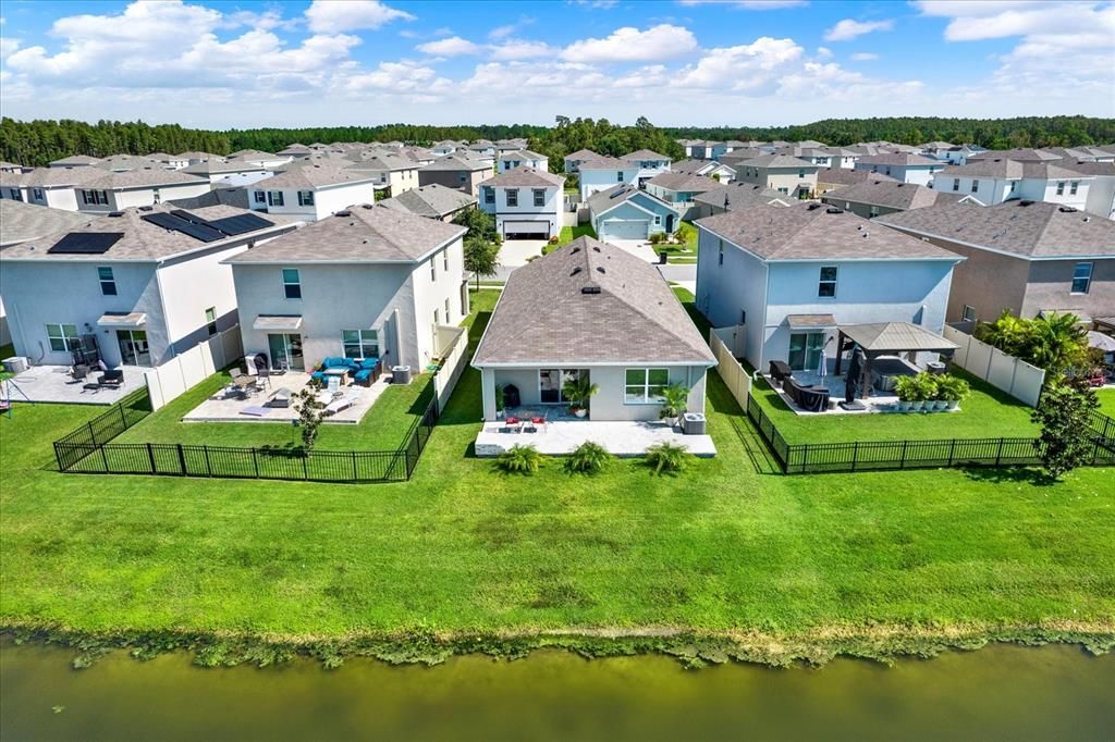 Active With Contract: $399,900 (3 beds, 2 baths, 1504 Square Feet)