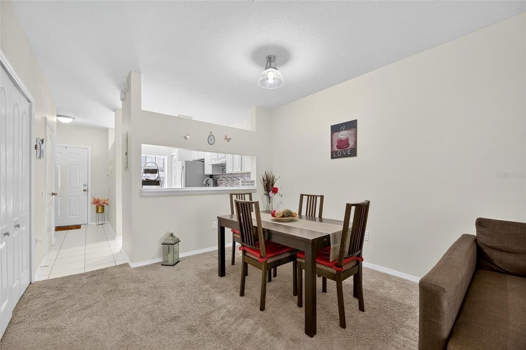 En Venta: $193,000 (2 camas, 2 baños, 1184 Pies cuadrados)