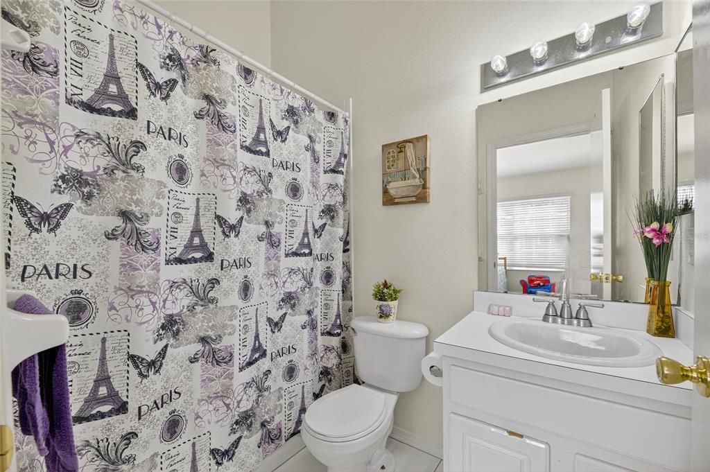 En Venta: $193,000 (2 camas, 2 baños, 1184 Pies cuadrados)