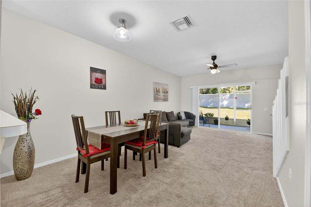 En Venta: $193,000 (2 camas, 2 baños, 1184 Pies cuadrados)