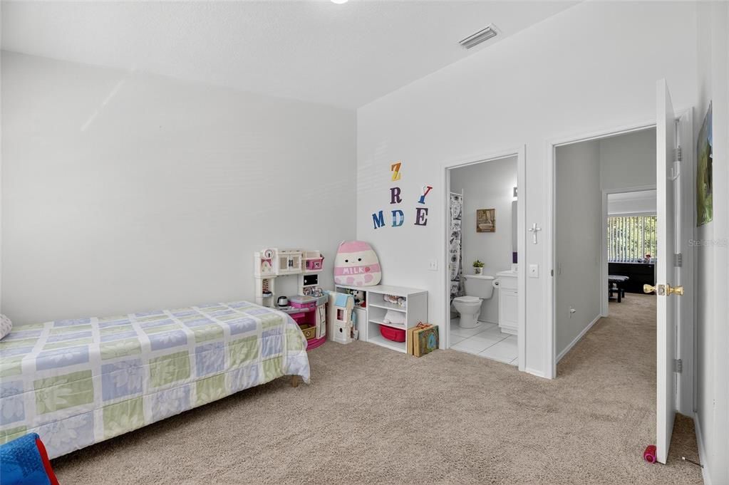 En Venta: $193,000 (2 camas, 2 baños, 1184 Pies cuadrados)