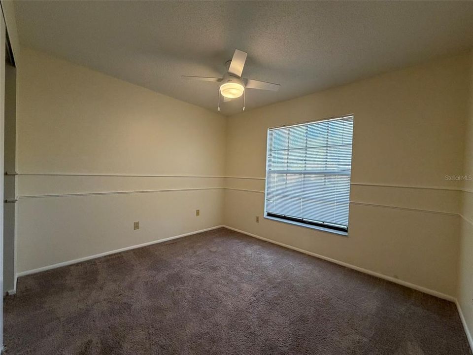 合同活跃: $1,750 (2 贝兹, 2 浴室, 1143 平方英尺)