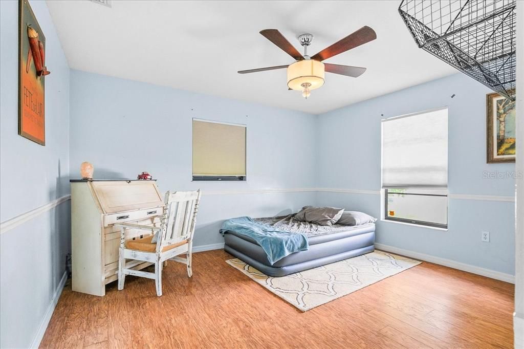 For Rent: $3,000 (3 beds, 2 baths, 2202 Square Feet)