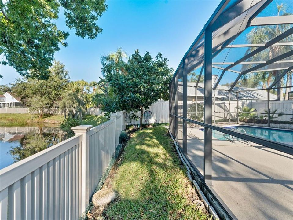 Под контрактом: $565,000 (2 спален, 2 ванн, 1242 Квадратных фут)