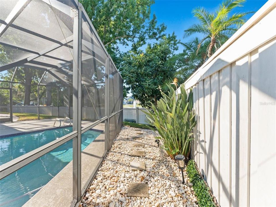 Под контрактом: $565,000 (2 спален, 2 ванн, 1242 Квадратных фут)