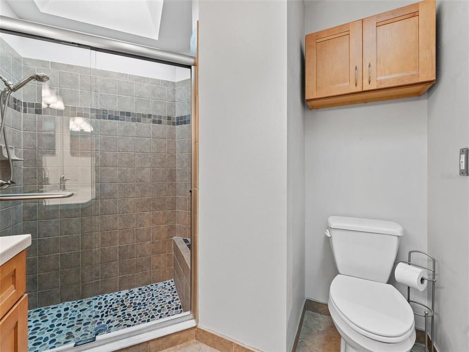 Под контрактом: $565,000 (2 спален, 2 ванн, 1242 Квадратных фут)