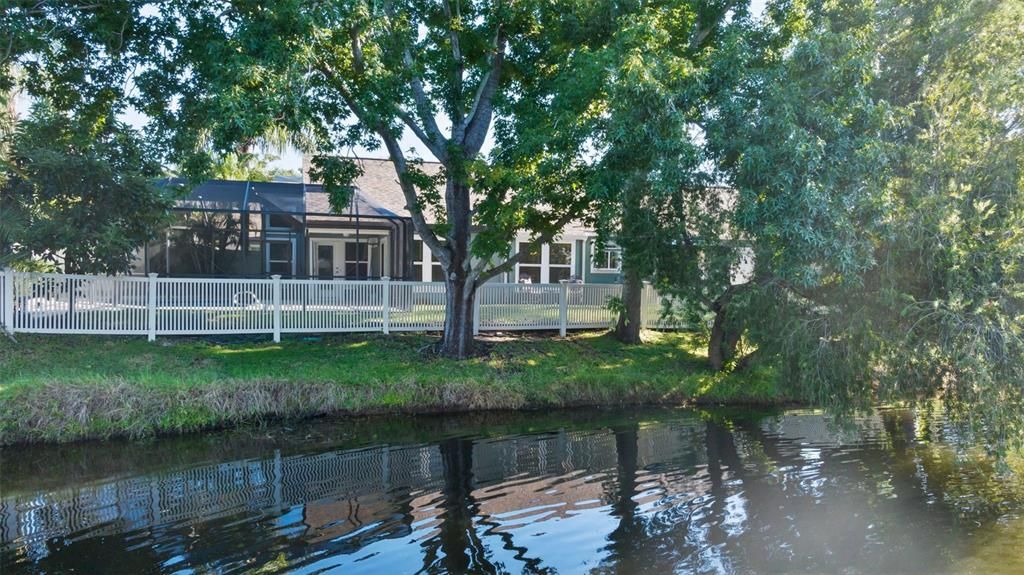 Под контрактом: $565,000 (2 спален, 2 ванн, 1242 Квадратных фут)