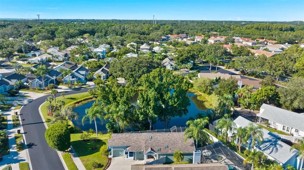 Под контрактом: $565,000 (2 спален, 2 ванн, 1242 Квадратных фут)