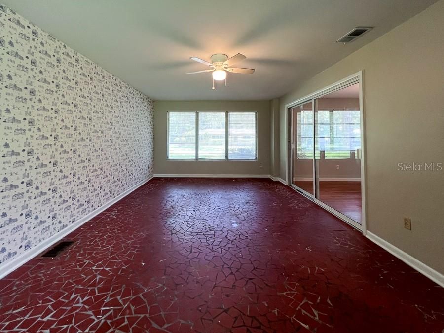 出租: $2,200 (3 贝兹, 2 浴室, 1901 平方英尺)