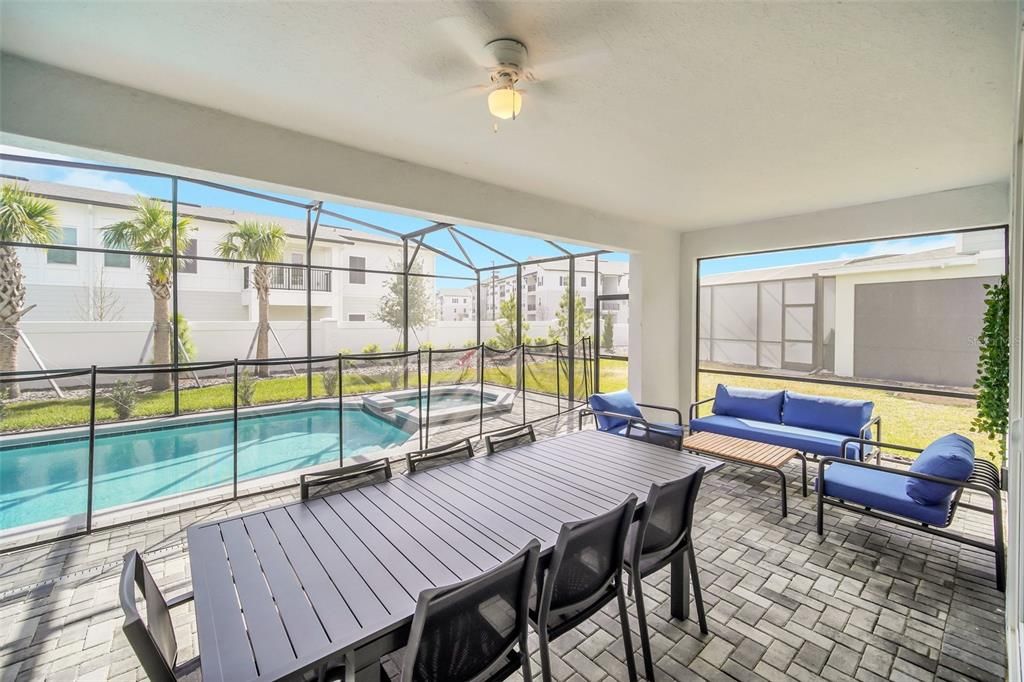 待售: $1,299,000 (10 贝兹, 8 浴室, 4376 平方英尺)