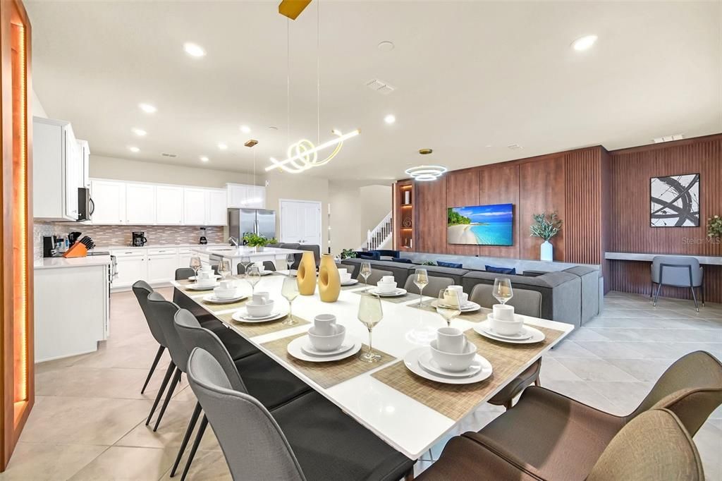 待售: $1,299,000 (10 贝兹, 8 浴室, 4376 平方英尺)