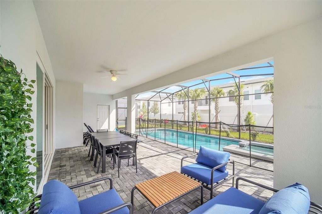 待售: $1,299,000 (10 贝兹, 8 浴室, 4376 平方英尺)