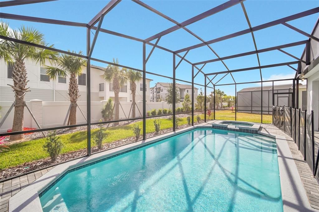 待售: $1,299,000 (10 贝兹, 8 浴室, 4376 平方英尺)