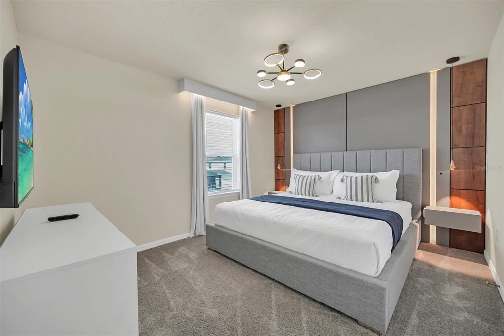 待售: $1,299,000 (10 贝兹, 8 浴室, 4376 平方英尺)