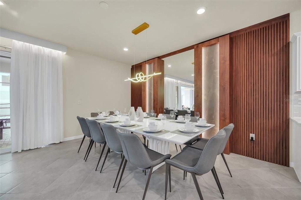 待售: $1,299,000 (10 贝兹, 8 浴室, 4376 平方英尺)