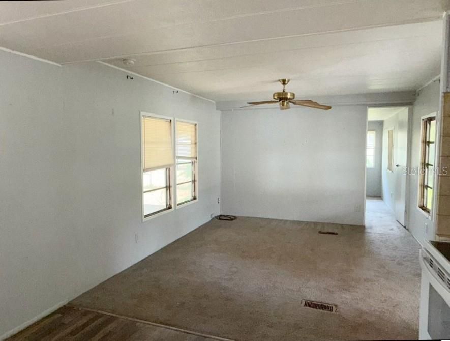 En Venta: $79,900 (2 camas, 2 baños, 672 Pies cuadrados)