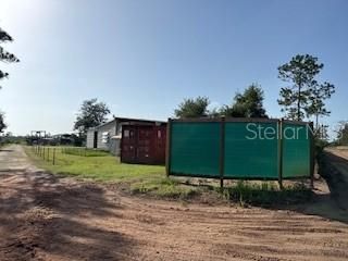 На продажу: $80,000 (1.36 acres)