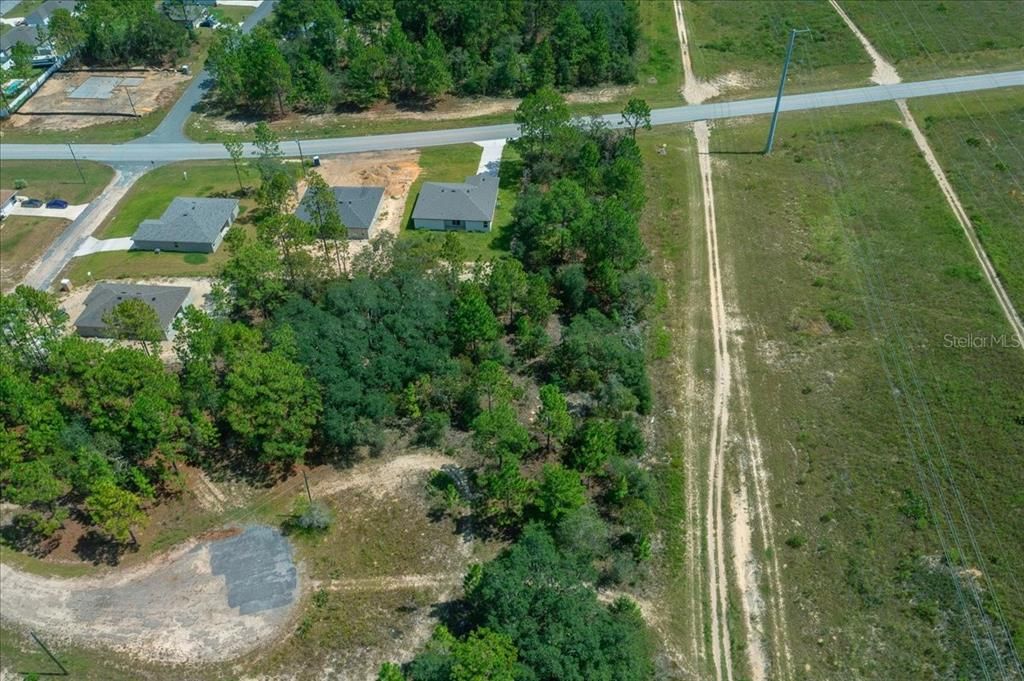 На продажу: $35,000 (0.61 acres)