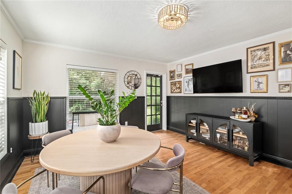 For Sale: $609,000 (3 beds, 2 baths, 1645 Square Feet)