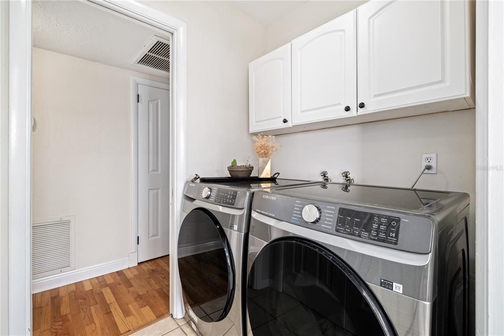 For Sale: $609,000 (3 beds, 2 baths, 1645 Square Feet)