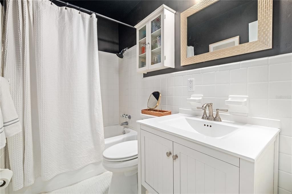 For Sale: $609,000 (3 beds, 2 baths, 1645 Square Feet)