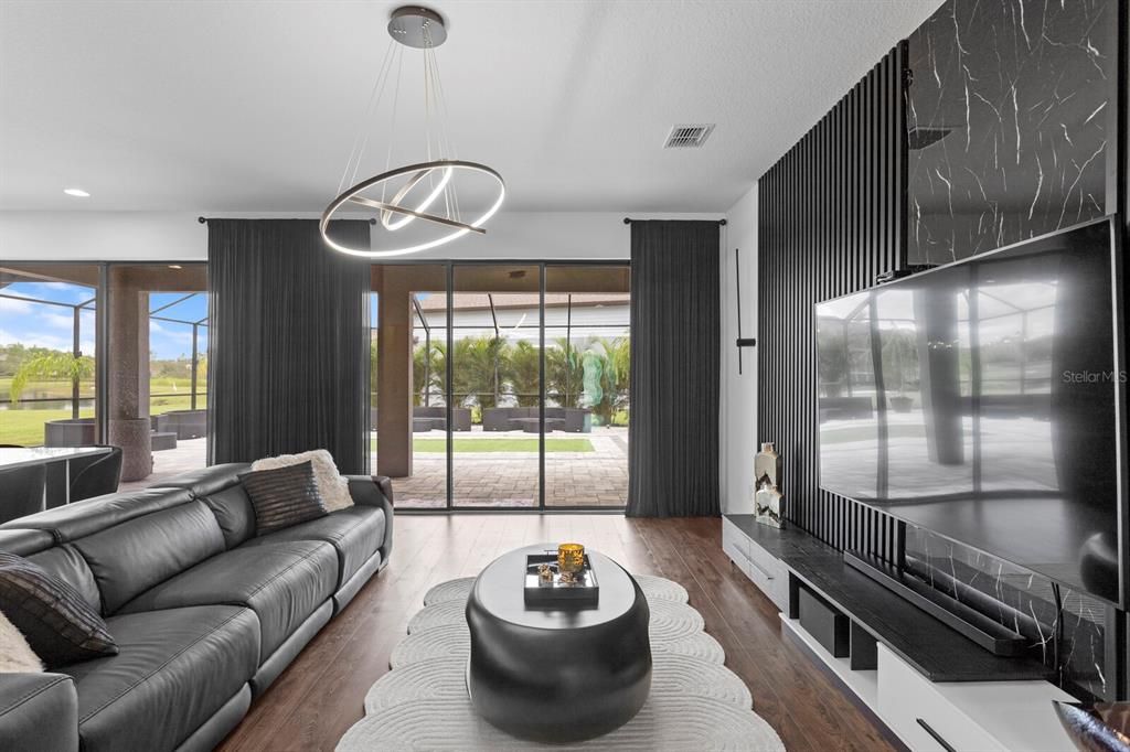 En Venta: $1,100,000 (7 camas, 4 baños, 5506 Pies cuadrados)