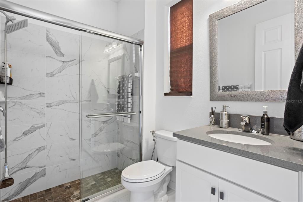 En Venta: $1,100,000 (7 camas, 4 baños, 5506 Pies cuadrados)