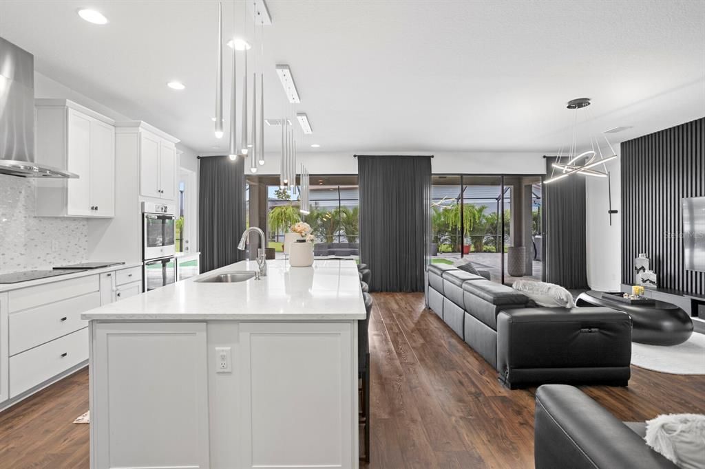 En Venta: $1,100,000 (7 camas, 4 baños, 5506 Pies cuadrados)