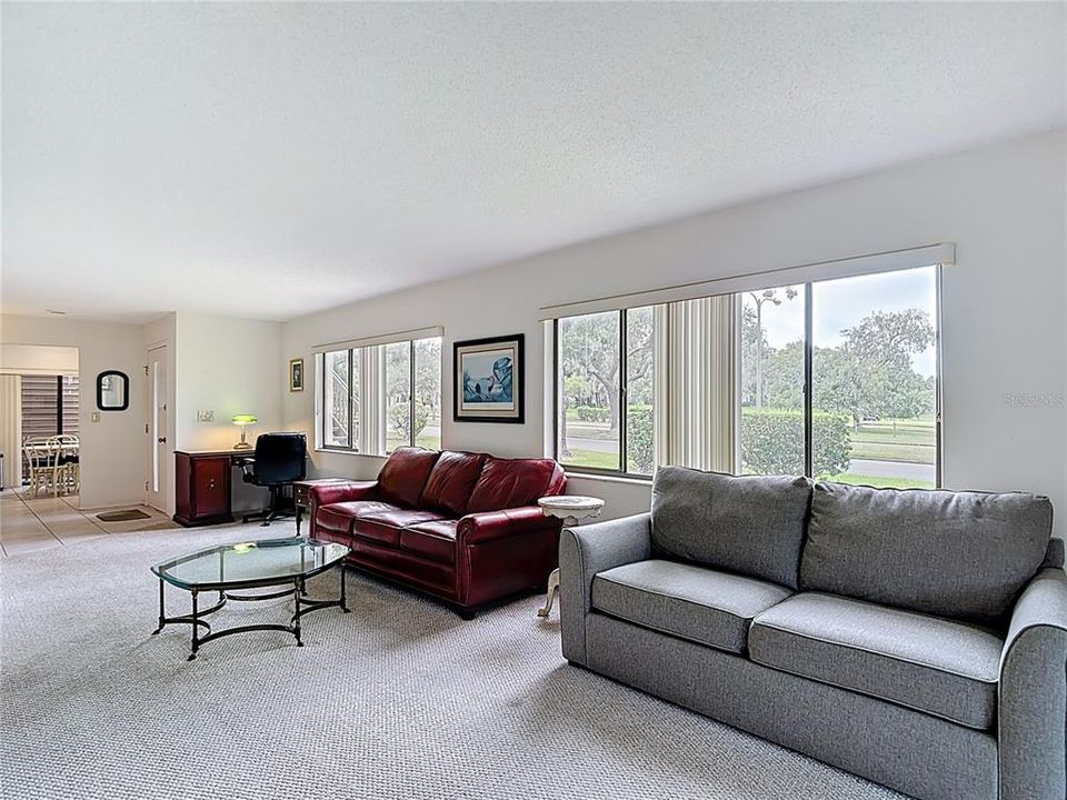 待售: $129,900 (2 贝兹, 2 浴室, 1144 平方英尺)