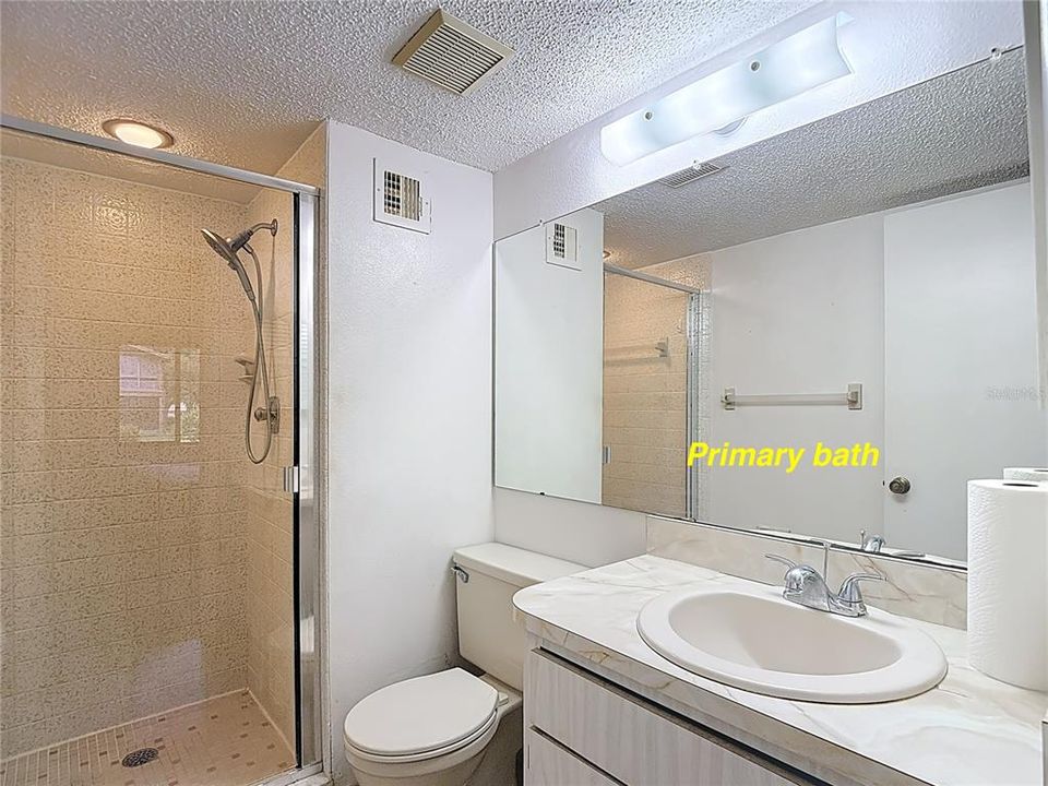 待售: $129,900 (2 贝兹, 2 浴室, 1144 平方英尺)