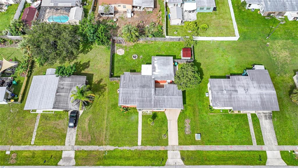 Под контрактом: $175,000 (3 спален, 2 ванн, 1229 Квадратных фут)