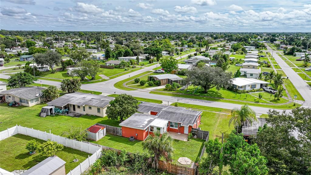 Под контрактом: $175,000 (3 спален, 2 ванн, 1229 Квадратных фут)