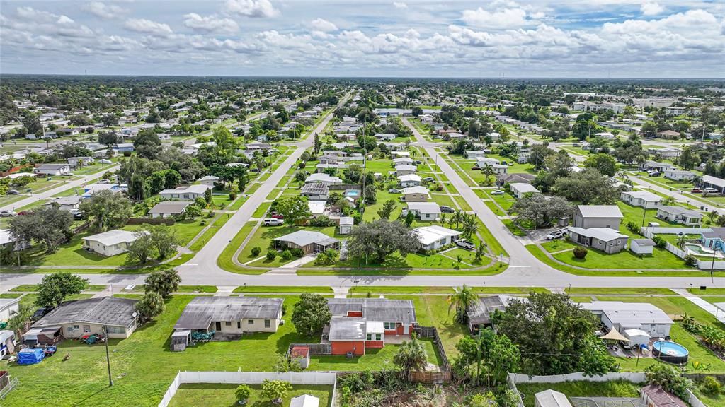 Под контрактом: $175,000 (3 спален, 2 ванн, 1229 Квадратных фут)