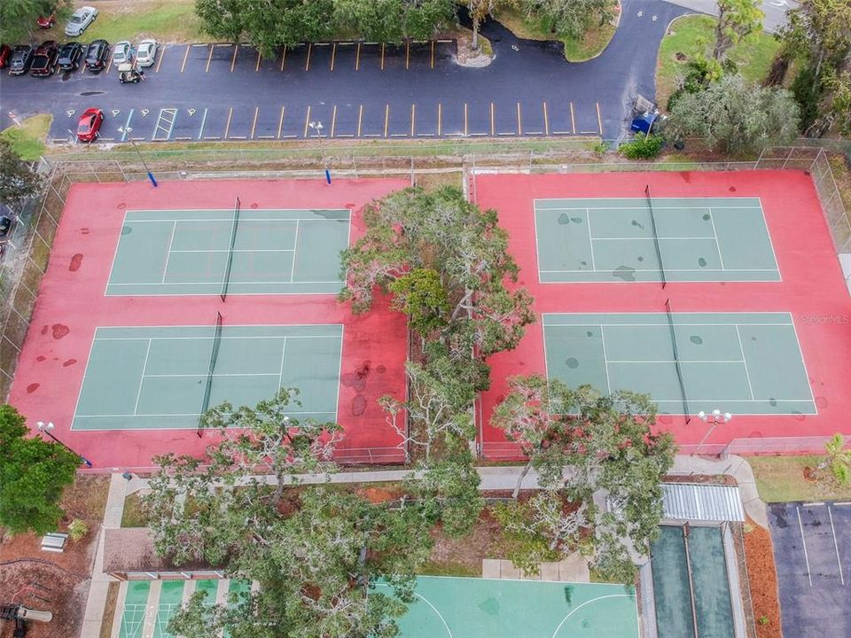 待售: $165,000 (2 贝兹, 2 浴室, 1029 平方英尺)