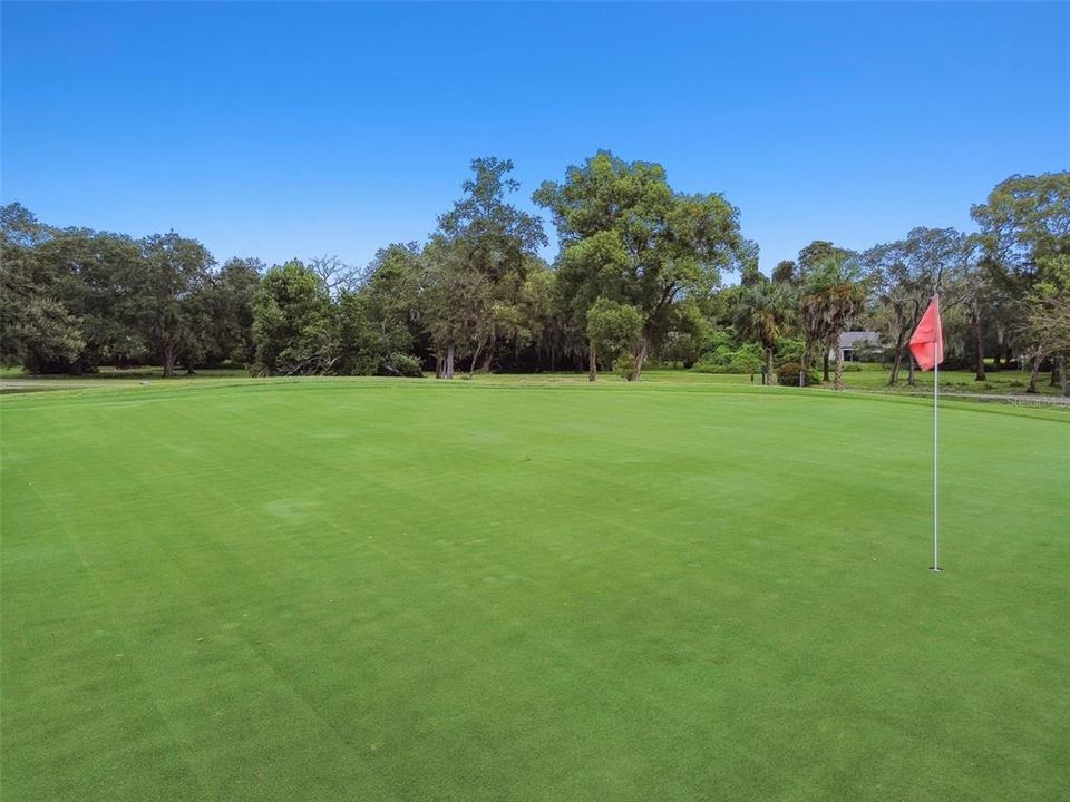 待售: $165,000 (2 贝兹, 2 浴室, 1029 平方英尺)