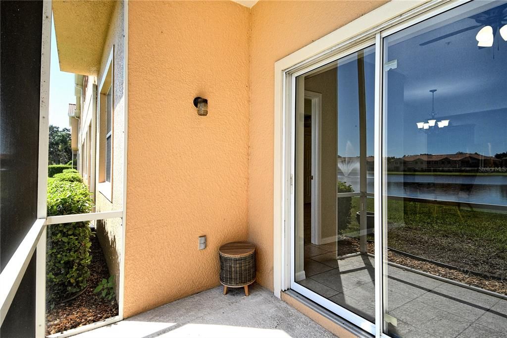 Под контрактом: $268,000 (3 спален, 2 ванн, 1210 Квадратных фут)