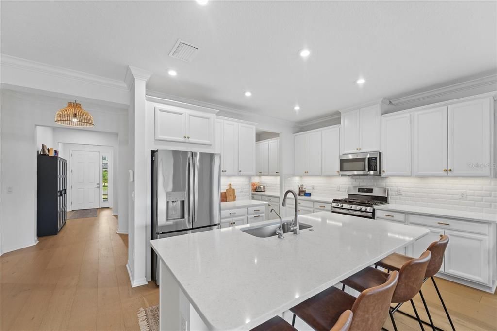 Active With Contract: $639,000 (4 beds, 3 baths, 2399 Square Feet)