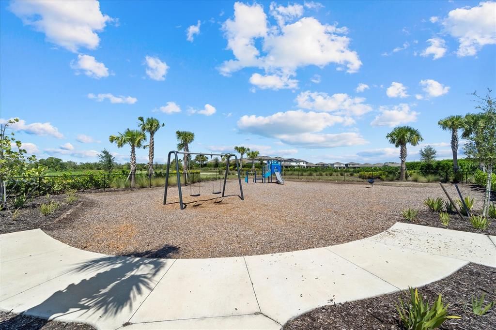 Active With Contract: $639,000 (4 beds, 3 baths, 2399 Square Feet)