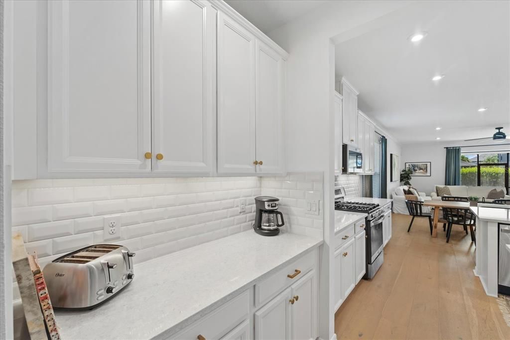 Active With Contract: $639,000 (4 beds, 3 baths, 2399 Square Feet)