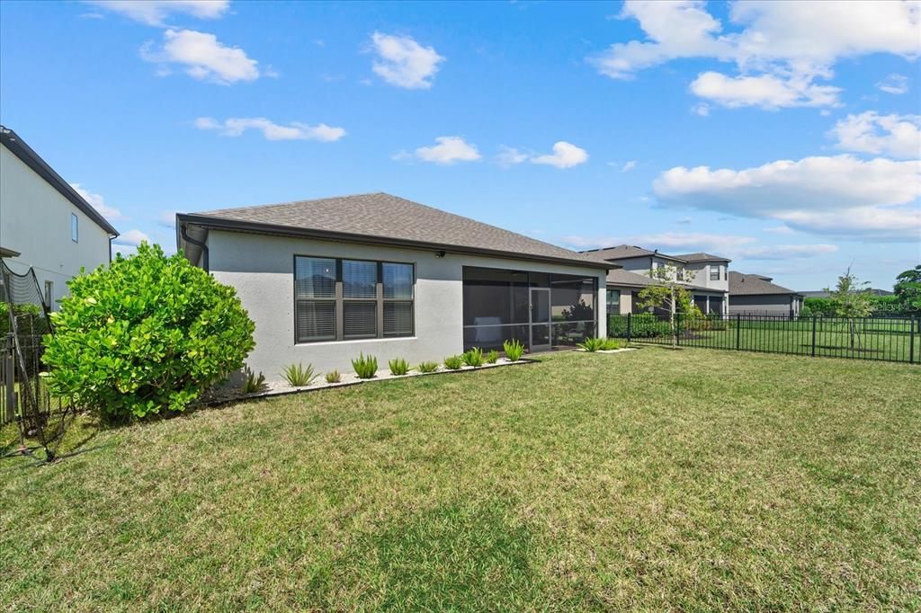 Active With Contract: $639,000 (4 beds, 3 baths, 2399 Square Feet)