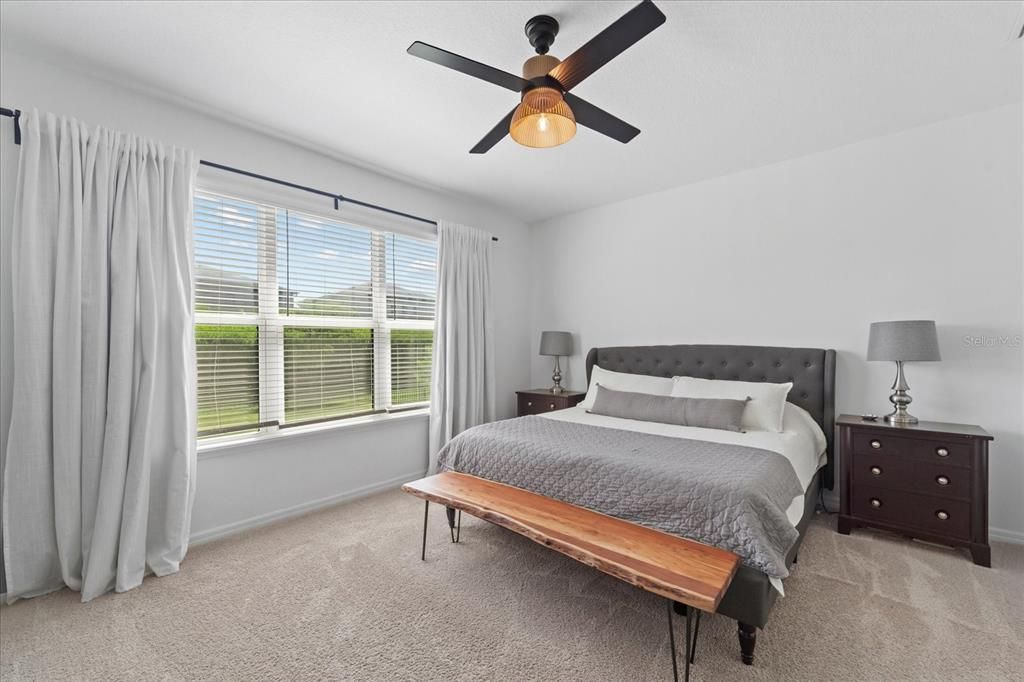 Active With Contract: $639,000 (4 beds, 3 baths, 2399 Square Feet)