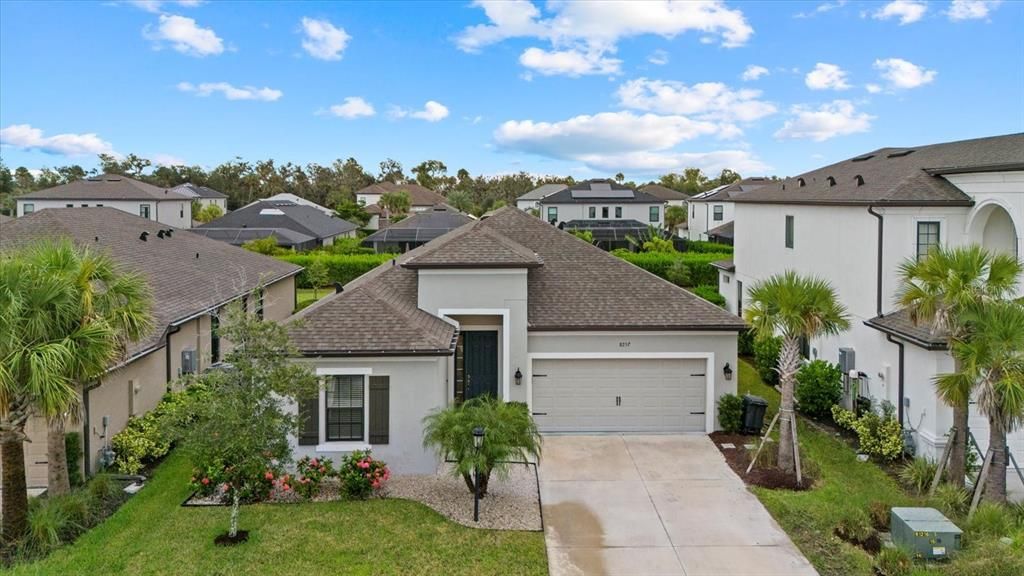 Active With Contract: $639,000 (4 beds, 3 baths, 2399 Square Feet)