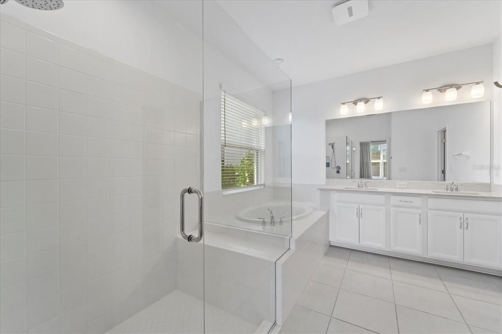 Active With Contract: $639,000 (4 beds, 3 baths, 2399 Square Feet)