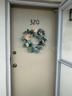 For Sale: $139,000 (2 beds, 2 baths, 860 Square Feet)