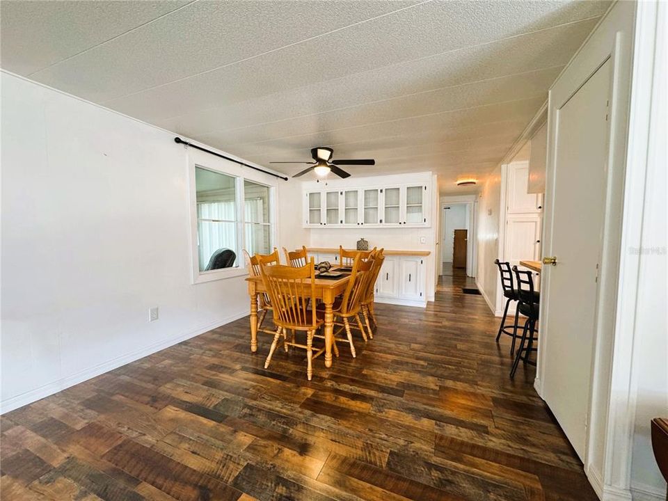 En Venta: $139,900 (2 camas, 2 baños, 1332 Pies cuadrados)