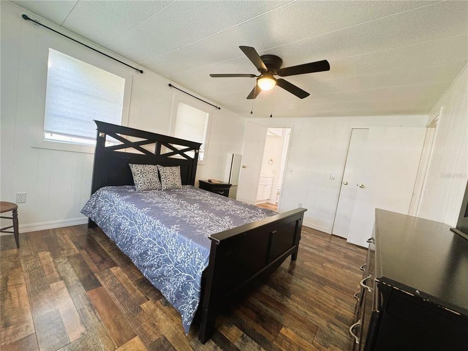 En Venta: $139,900 (2 camas, 2 baños, 1332 Pies cuadrados)