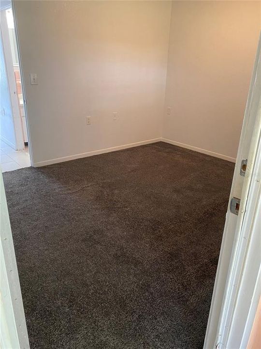 For Sale: $78,000 (1 beds, 1 baths, 608 Square Feet)