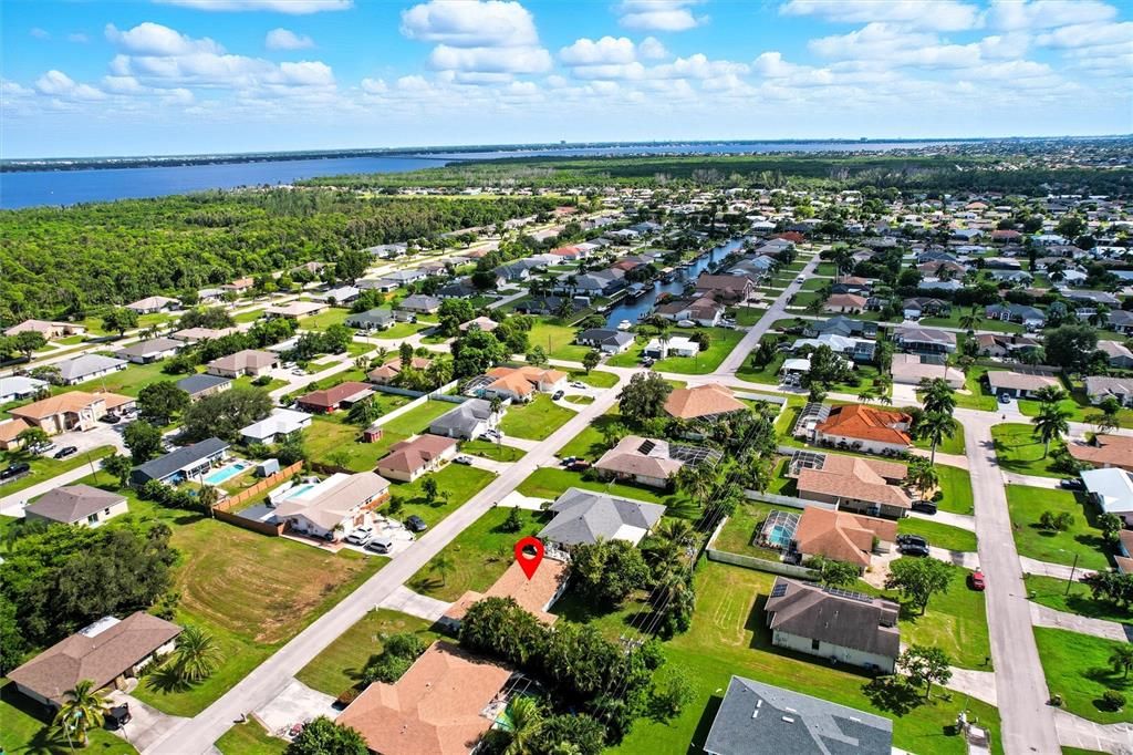 For Sale: $284,990 (3 beds, 2 baths, 1396 Square Feet)