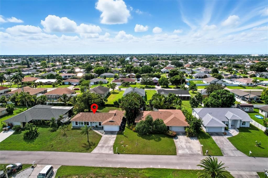 For Sale: $284,990 (3 beds, 2 baths, 1396 Square Feet)